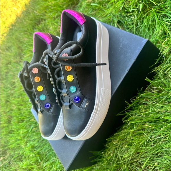 Kurt Geiger Tennis Shoes size 7 worn once for about 2hours comes with box - Picture 3 of 5